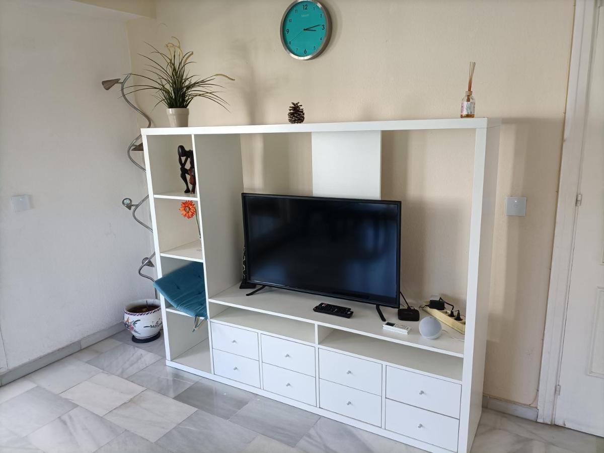 Suites Center Recinto Ferial Fuengirola Ngoại thất bức ảnh