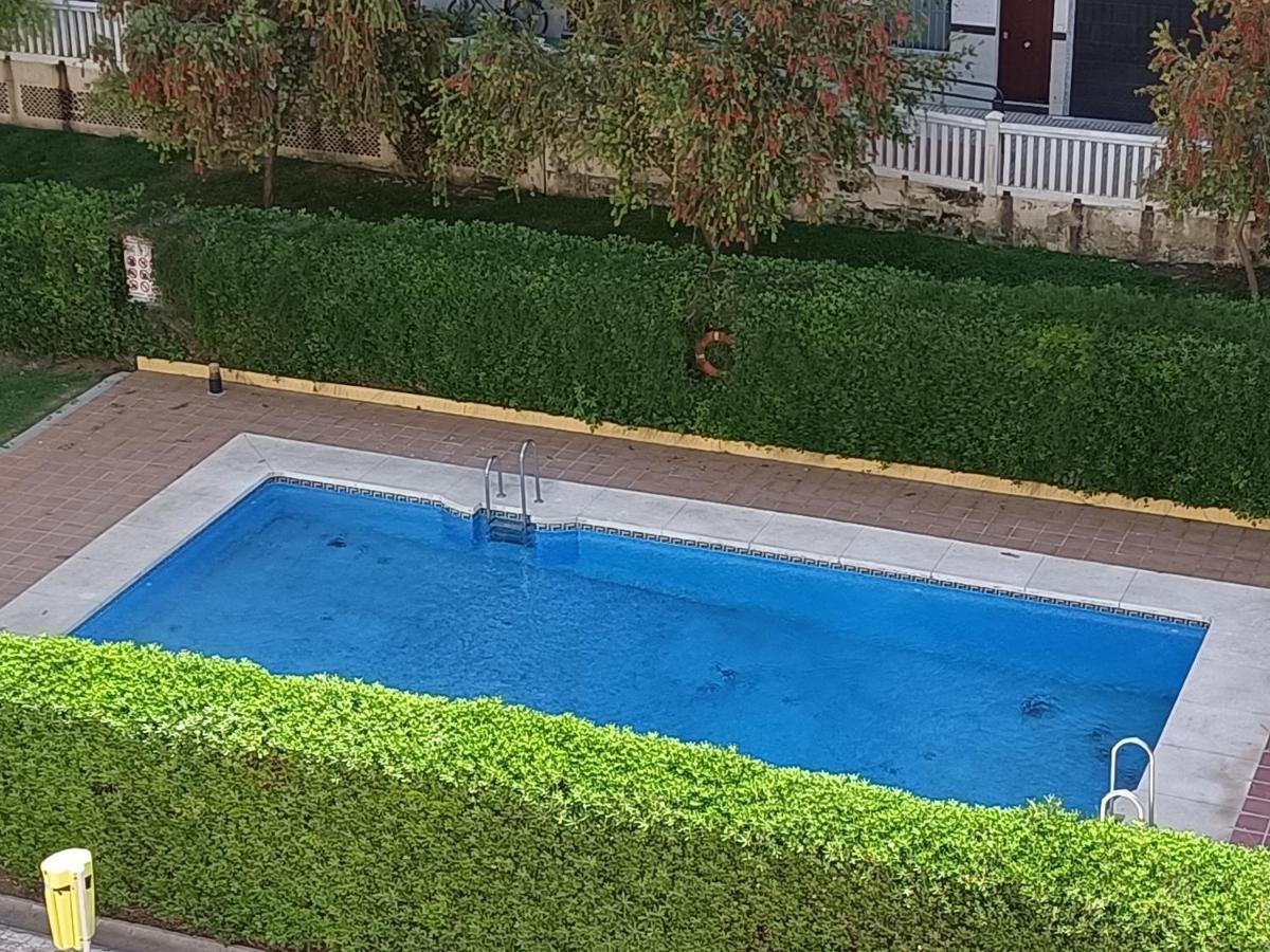 Suites Center Recinto Ferial Fuengirola Ngoại thất bức ảnh