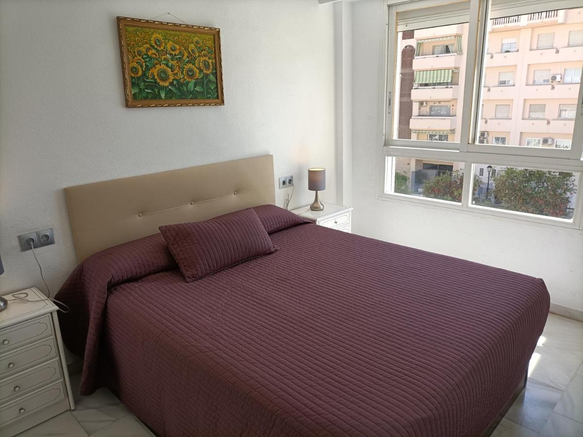 Suites Center Recinto Ferial Fuengirola Ngoại thất bức ảnh