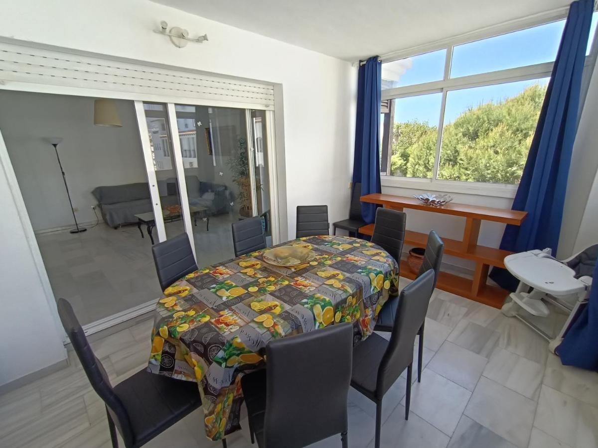 Suites Center Recinto Ferial Fuengirola Ngoại thất bức ảnh